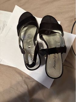 Ladies dress shoes