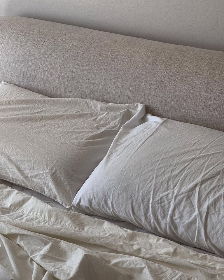 EQ3 Queen Storage Bed – Modern, Great Condition, $1,500 OBO (Retail $2.8k)