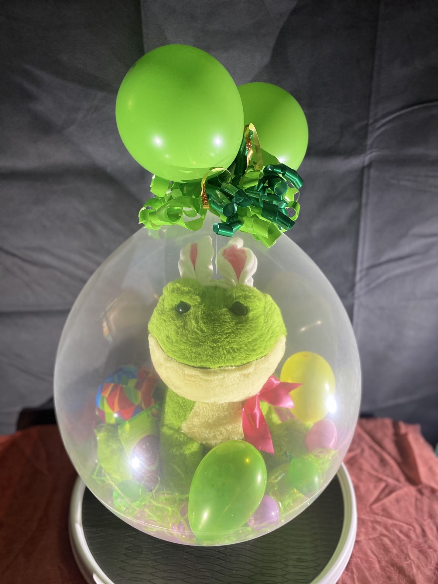 Stuffed Easter Balloon With Frogie