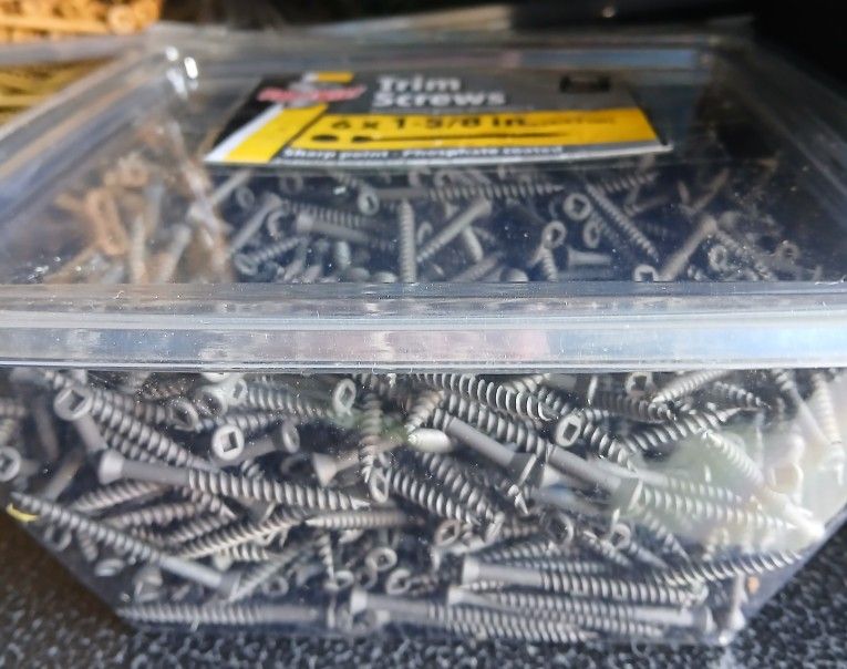 New 5Lbs Box Trim Screws.