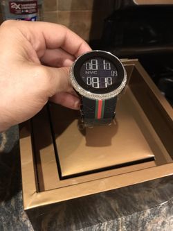 Men’s digital face Gucci watch with 3k of diamonds around the bezel 100% authentic