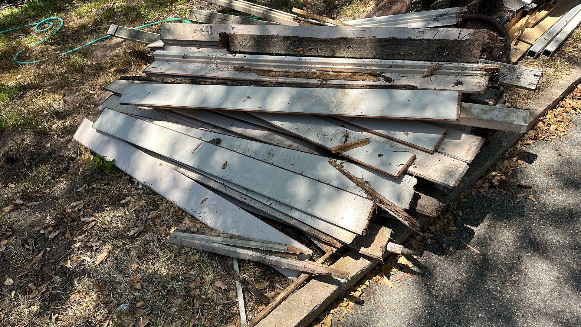 Free Redwood Fencing