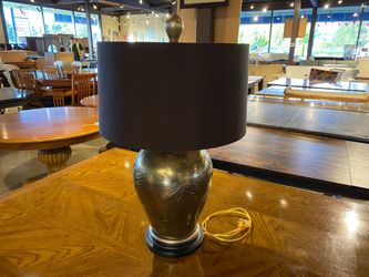 JOHN RICHARD Brass Leaf Pattern Table Lamp
