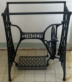 Vintage cast-iron Singer Sewing Machine Treadle Base