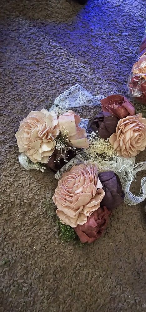 Wedding Things Sola Wood