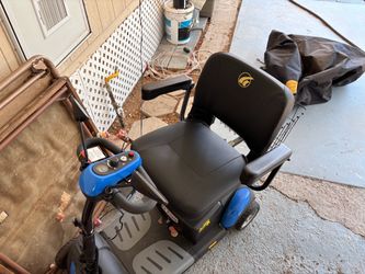 Motor scooter & Lift