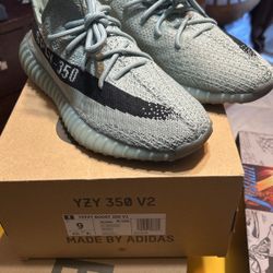 Yeezy Boost 350