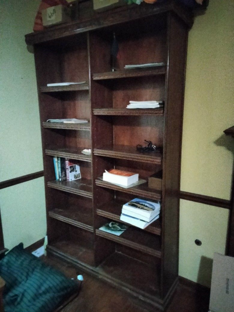 Bookcase - Handmade 8 Fret Tall 4 Feet Wide