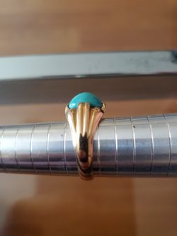 18k Solid Yellow Gold AMAZING Ring With High End Natural Tourqois