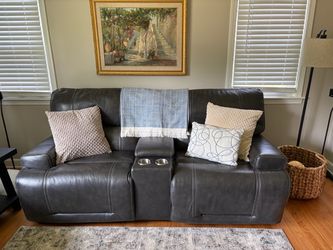 Black Leather Oversized Loveseat with Power Reclining Seats