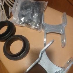 Tacoma 1st Gen 2" Lift Kit  Brand New 