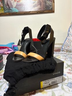 Vince Camuto