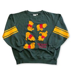 Vintage Winnie The Pooh Crewneck Sweatshirt (M)
