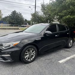 2019 KIA Optima