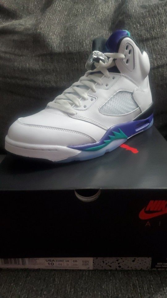 New Retro 5 Grape Size 10