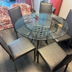 Dining Table 6 chairs