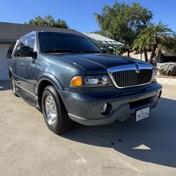 2001 Lincoln Navigator
