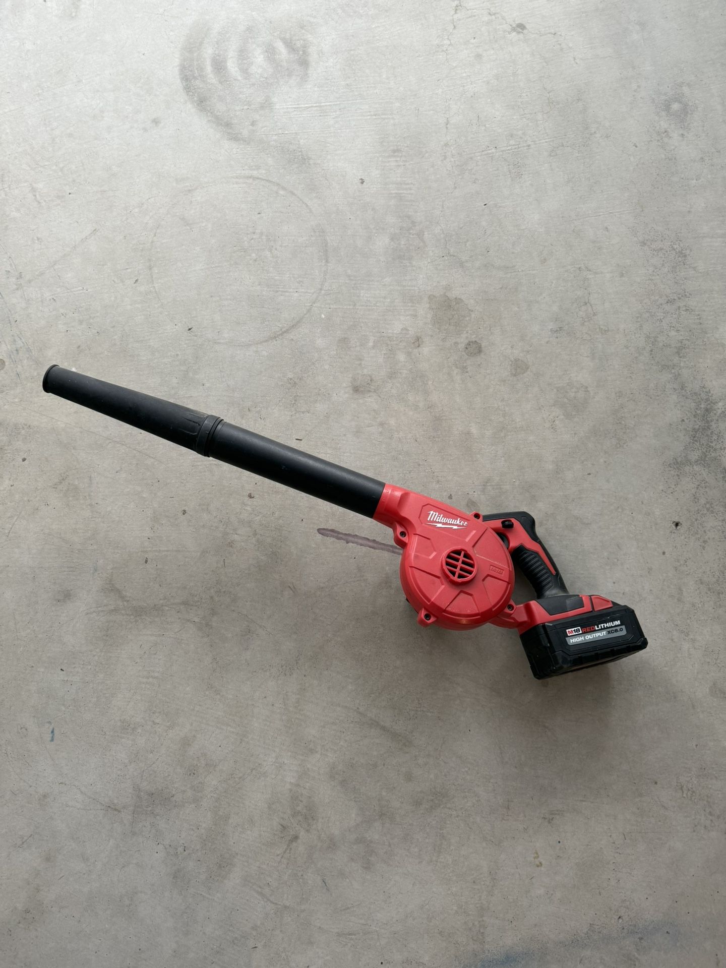 Handheld Leaf Blower & Battery
