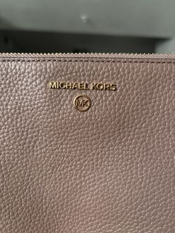 Michael Kors Large Pebbled Leather Wristlet Wallet – Dusty Rose Taupe