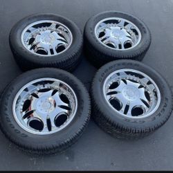 4 - 305/50r20 6x5.5 6x139.7 Gmc Yukon Chrome Rims Wheels With Tires!!!