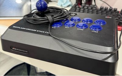 Game fight stick