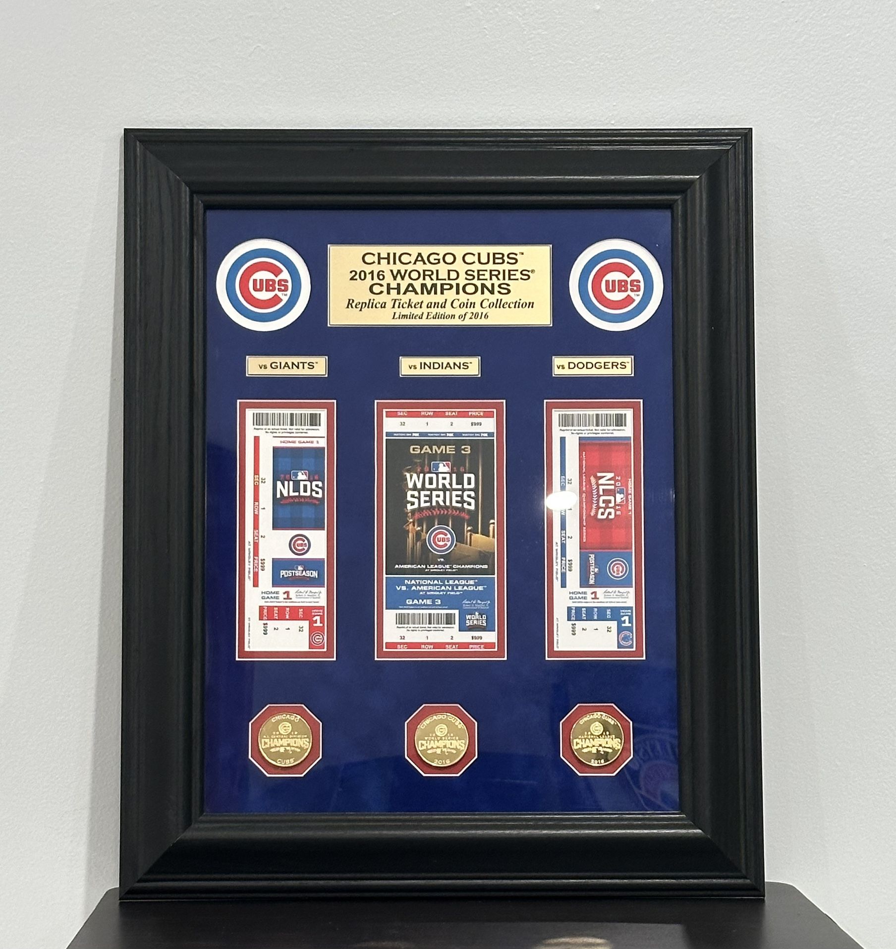 Chicago Cubs Replica Ticket And Coin Collection
