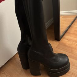 Steve Madden Cypress Boots Size 5
