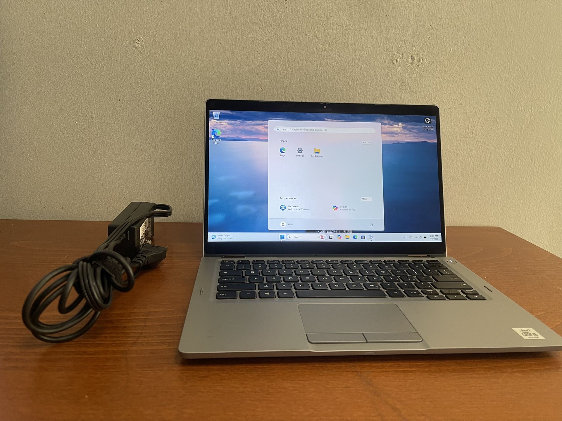 Dell 5310 2 In 1 Flip X360 Laptop Quad core I5 1.70GHz 8GB Ram 256GB SSD Touchscreen