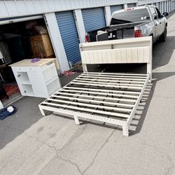 King Bed Frame Like New 