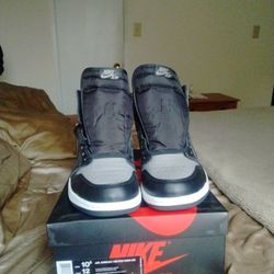 Air Jordan 1 Retro High Og Shadow 