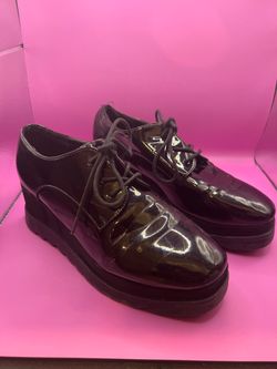 Wanted platform Black patent Creepers