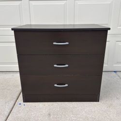 Espresso 3-Drawer Dresser (Good Condition)