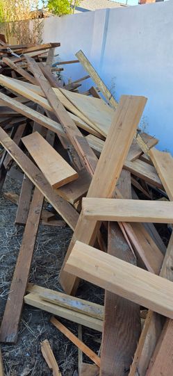 Wood giveaway