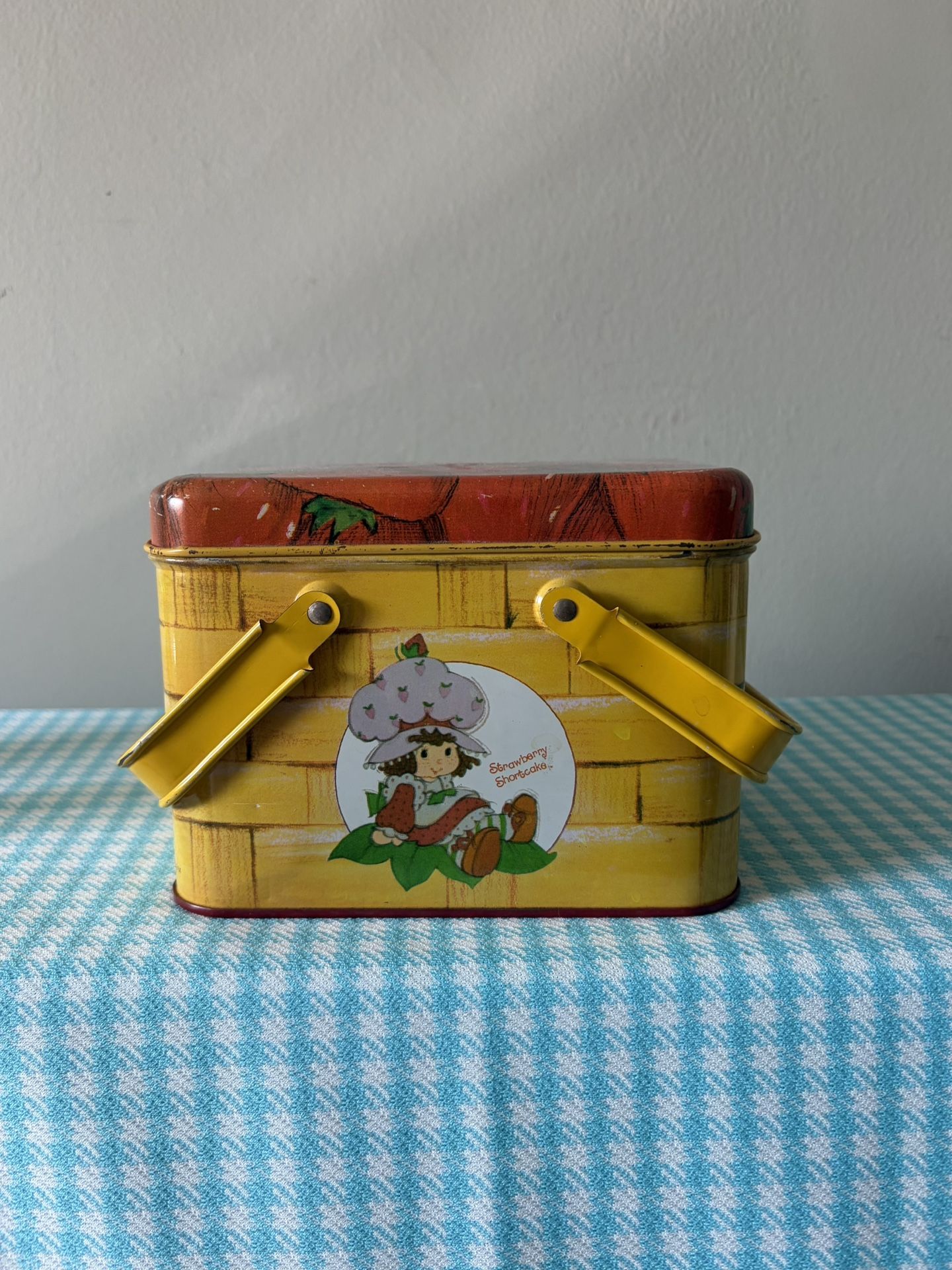Strawberry Shortcake Tin Box