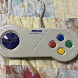 Gravis PC gamepad 