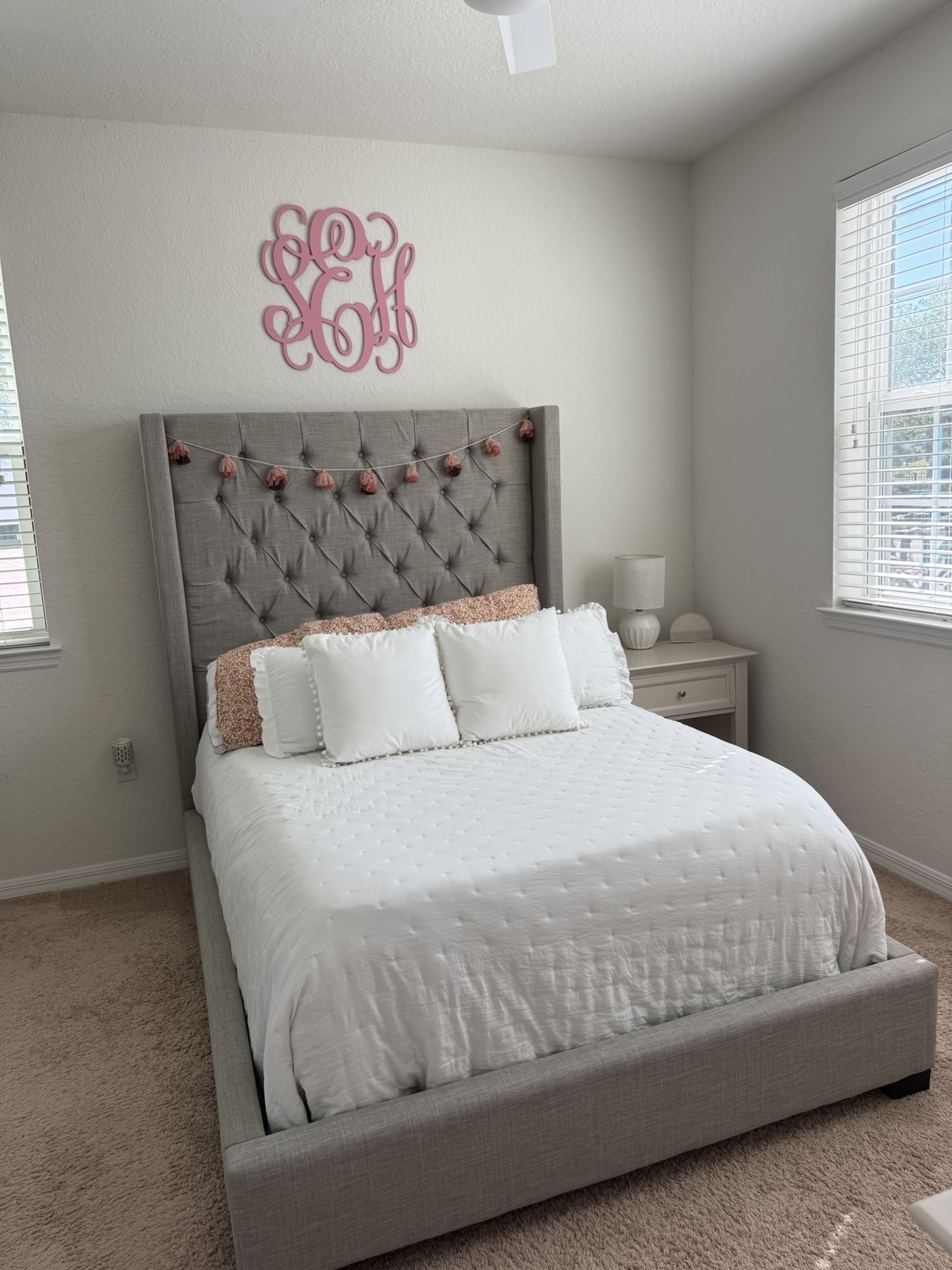 Bedroom Furniture Set