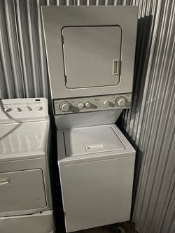 Whirlpool 24” electric stacked washer dryer(free delivery)