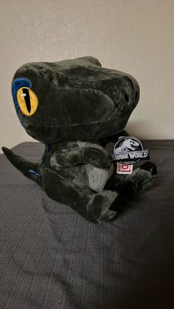 Jurassic World Plush (Round1 Exclusive)