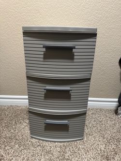 3 Drawer Plastic Dresser - Medium
