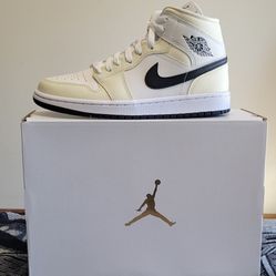 Women Air Jordan 1 Mid
