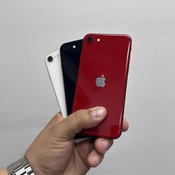 Apple iphone SE (3rd Gen ) 64GB Unlocked / Liberado