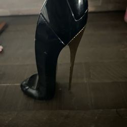 carolina herrera women perfume