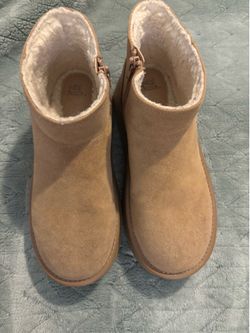 Ankle platform boots
