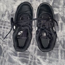 Nike Tennis Shoes Size 10c 
