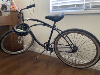 Schwinn riverside beach cruiser