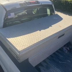 Diamond Plate Tool Box