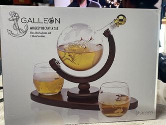 Whiskey decanter set