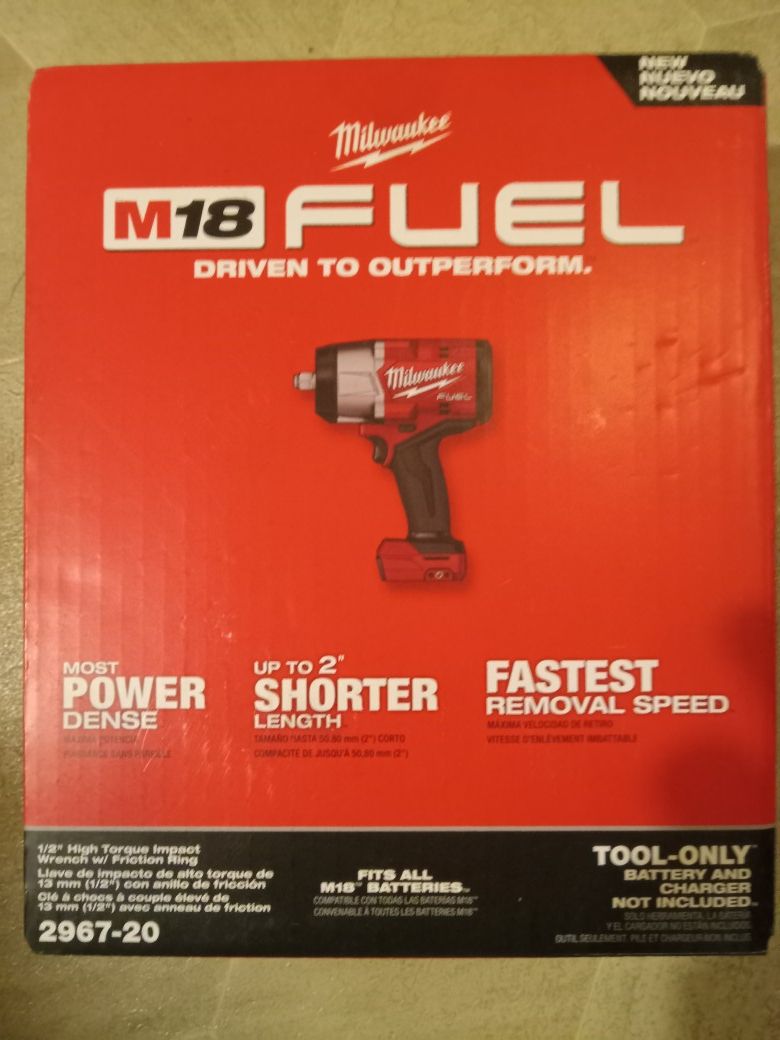 Milwaukee M18 FUEL 1/2" HIgh TORQUE Impact Wrench W/ Friction Ring (2967-20)
