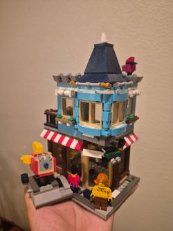 LEGO Creator Townhouse Toy Store