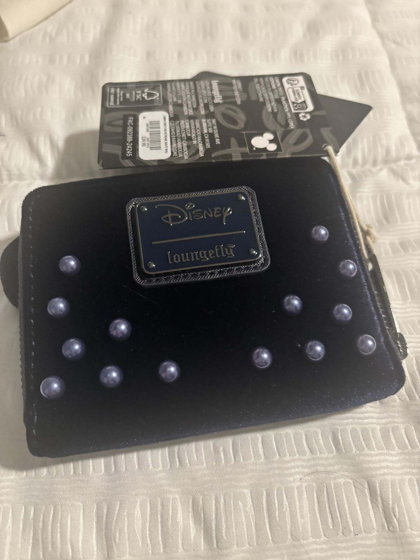 Minnie Wallet Loungefly